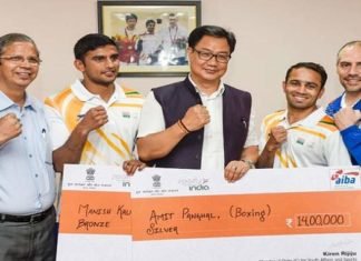 खेल मंत्री किरेन रिजिजू ने विश्व चैंपियनशिप के पदक विजेताओं को सम्मानित किया