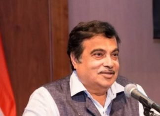 पेट्रोल और डीजल वाहनों पर बैन को लेकर नितिन गडकरी का बड़ा ऐलान