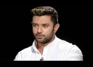 रामविलास पासवान ने चिराग को सौंपी लोजपा की कमान, 28 नवंबर को पटना में ताजपोशी