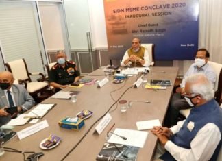 नहीं घटने देंगे भारत का गौरव : राजनाथ सिंह