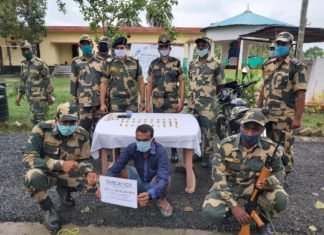 बीएसएफ ने तस्करी का 4 किलो सोना किया जब्त, एक गिरफ्तार – बाइक के टायर में छिपाकर लेे जाया जा रहा था यह सोना