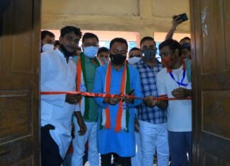 भाटापाड़ा में युवा तृणमूल कांग्रेस का रक्तदान शिविर